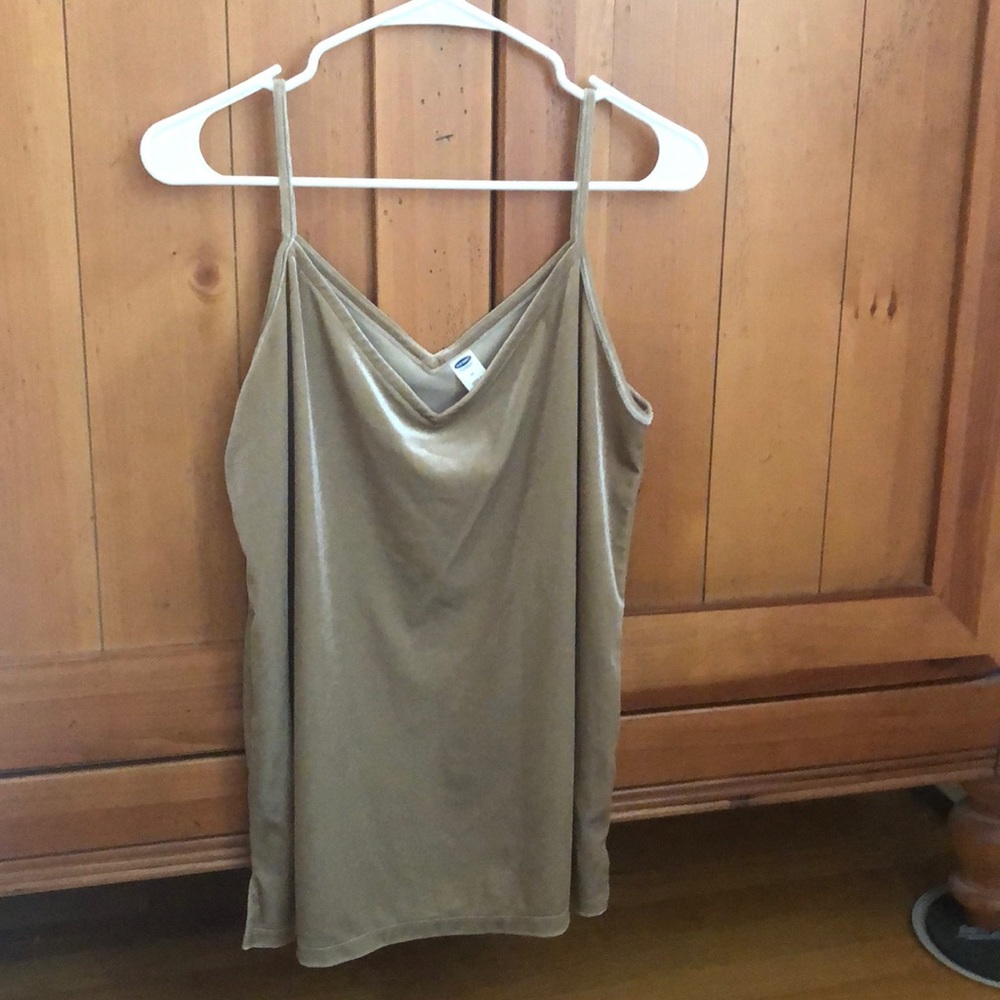 Velvet tank